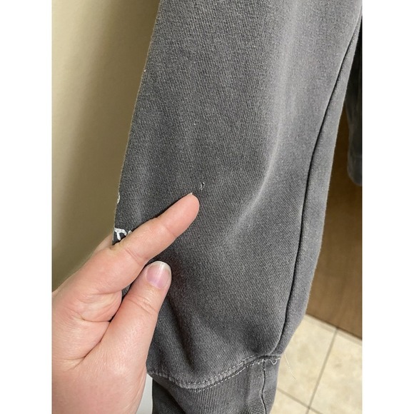 Shawn Mendes Hoodie Medium Gray Pullover Tour 2019 Rose Concert Sweatshirt - Picture 13 of 15